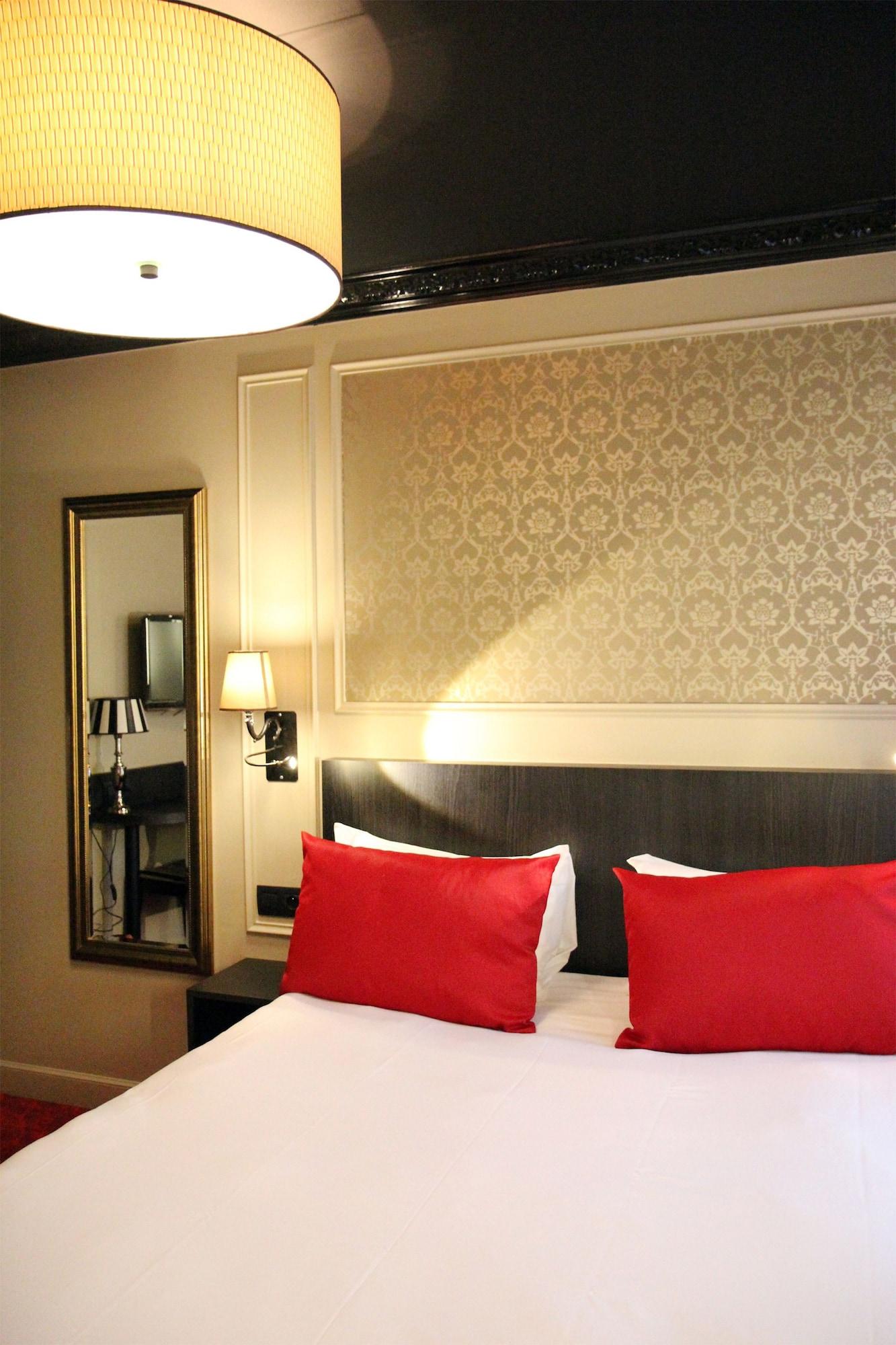 Best Western Le Montmartre - Saint Pierre Paryż Zewnętrze zdjęcie