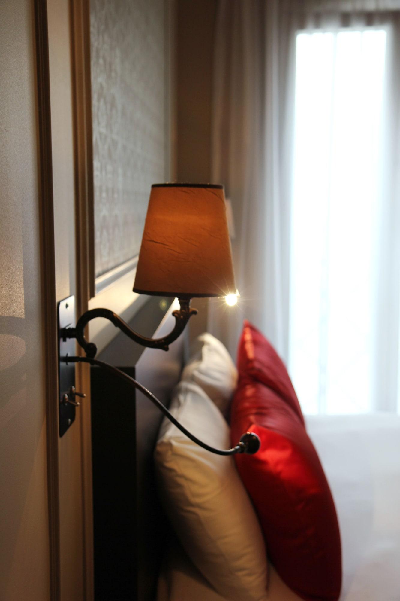 Best Western Le Montmartre - Saint Pierre Paryż Zewnętrze zdjęcie