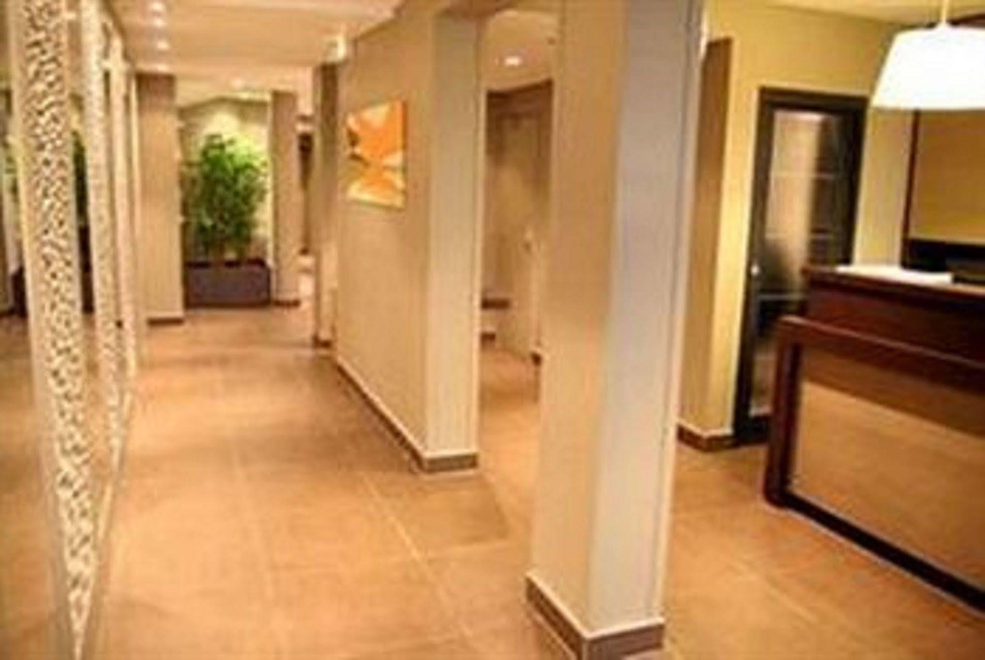 Best Western Le Montmartre - Saint Pierre Paryż Zewnętrze zdjęcie