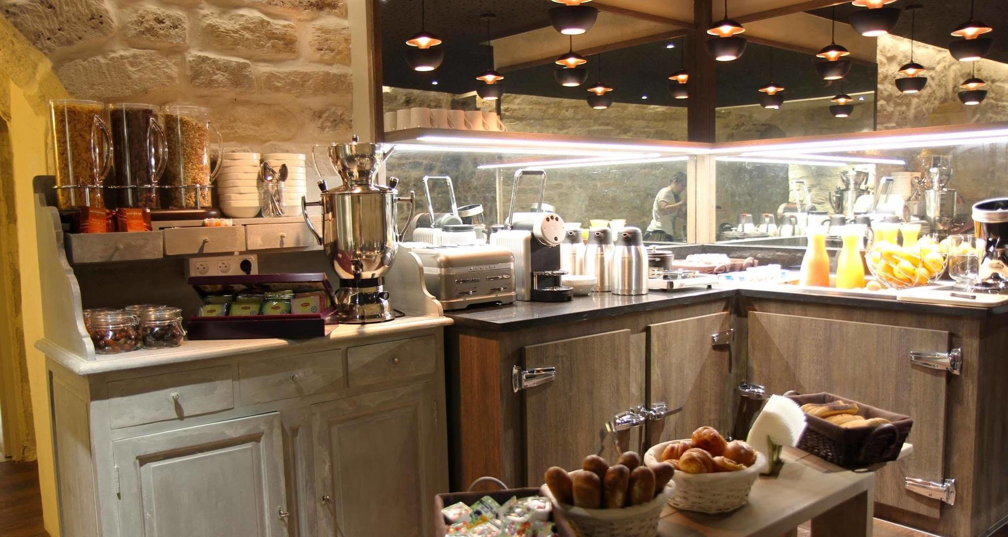 Best Western Le Montmartre - Saint Pierre Paryż Zewnętrze zdjęcie