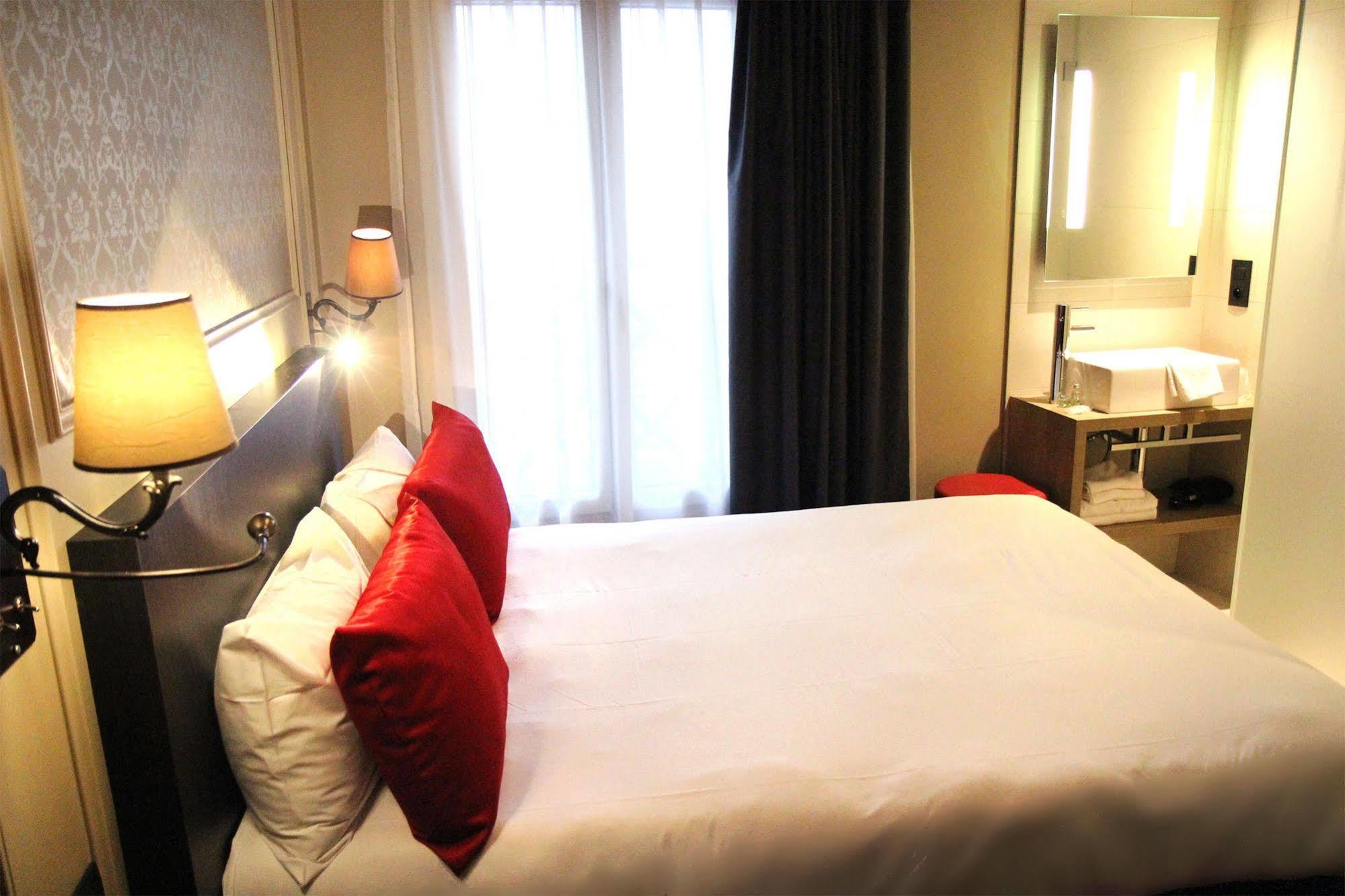 Best Western Le Montmartre - Saint Pierre Paryż Zewnętrze zdjęcie